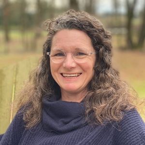 Meet your Posher, Faye